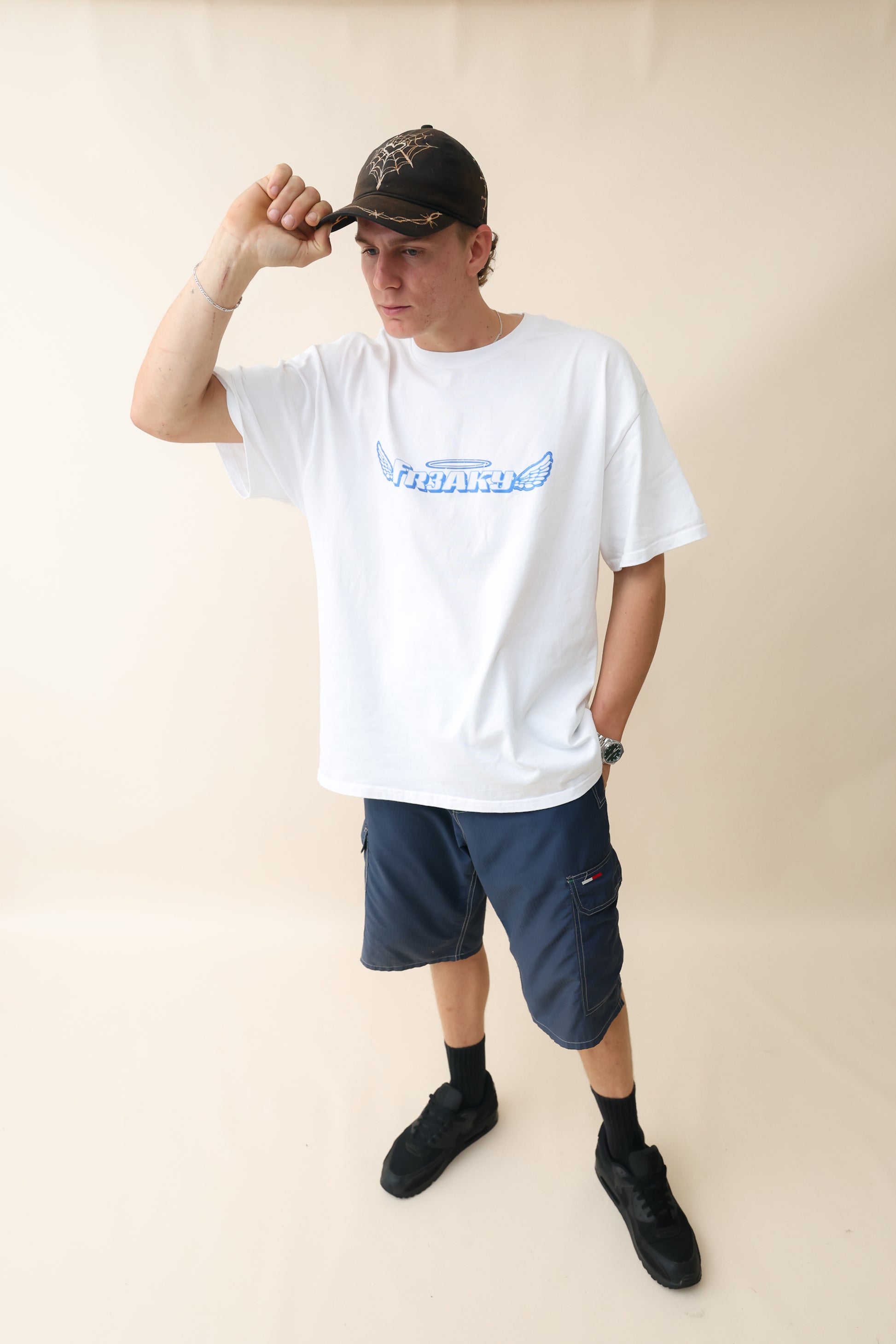 ANGELIC TEE
