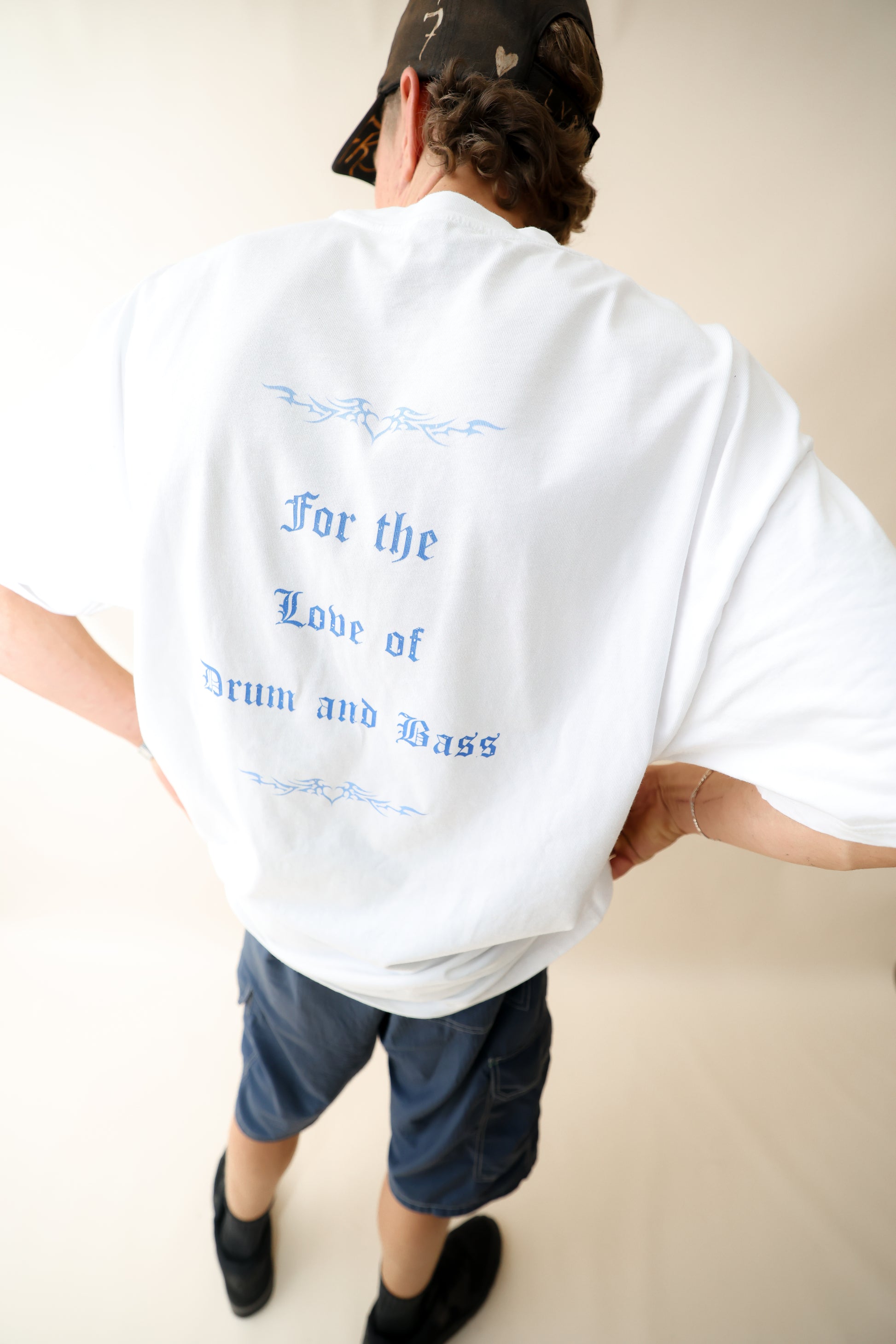 ANGELIC TEE